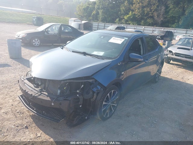 Toyota COROLLA SE 2018 2T1BURHEXJC040367 Image 2