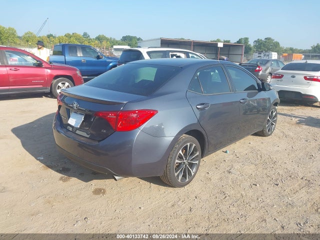Toyota COROLLA SE 2018 2T1BURHEXJC040367 Image 4