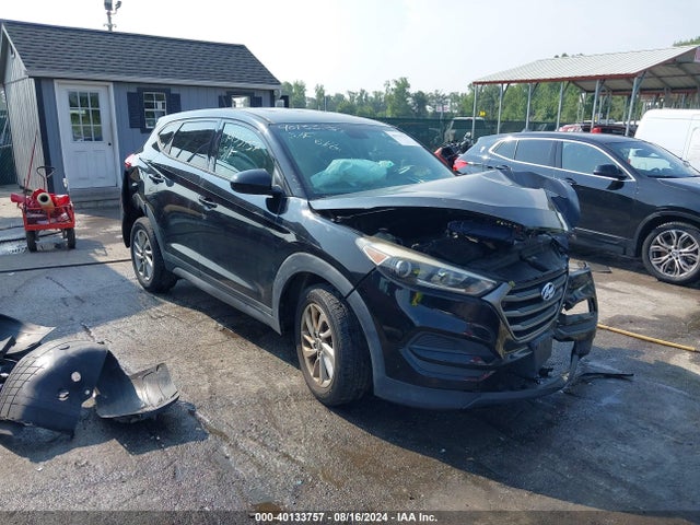 2016 KM8J23A4XGU125474 main image