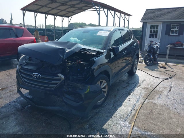 Hyundai TUCSON SE 2016 KM8J23A4XGU125474 Image 2