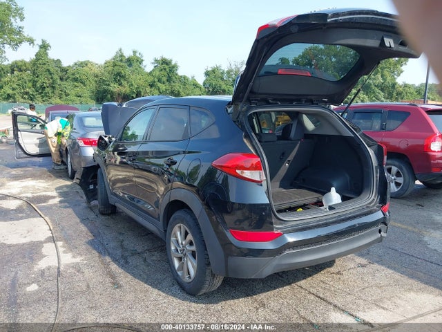 Hyundai TUCSON SE 2016 KM8J23A4XGU125474 Image 3