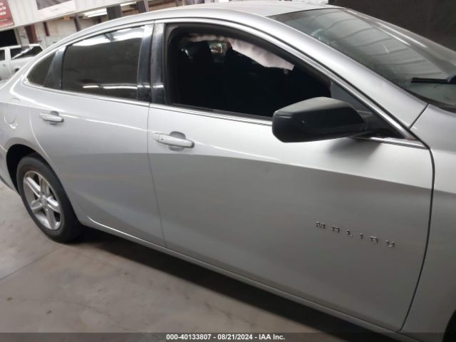 1G1ZB5ST4LF120559 Chevrolet Malibu Fwd Ls