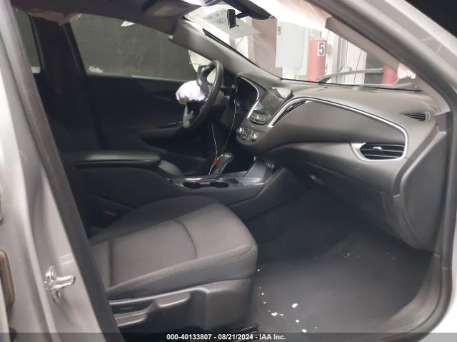 1G1ZB5ST4LF120559 Chevrolet Malibu Fwd Ls