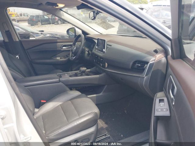5N1AT3CA2MC702922 Nissan Rogue Sl Fwd