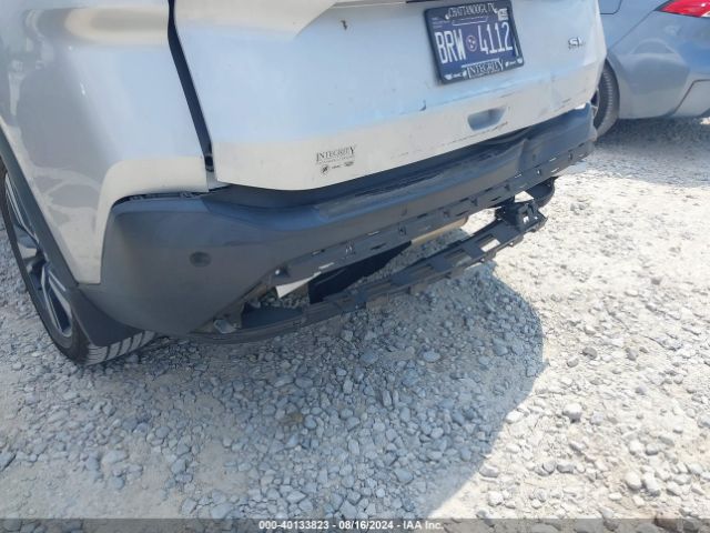 5N1AT3CA2MC702922 Nissan Rogue Sl Fwd