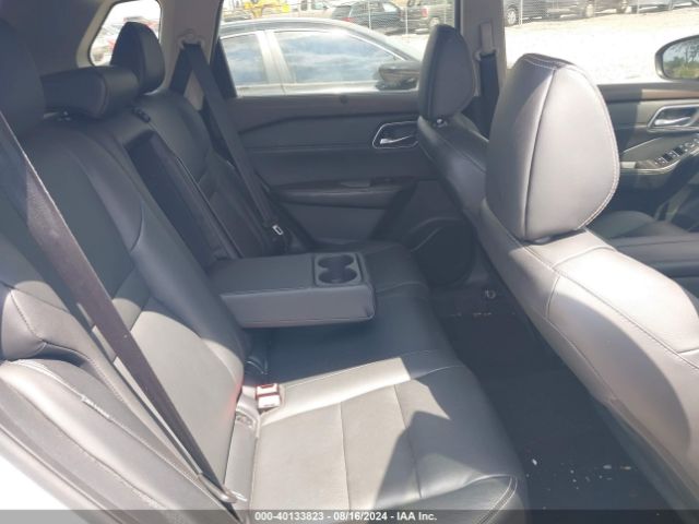 5N1AT3CA2MC702922 Nissan Rogue Sl Fwd