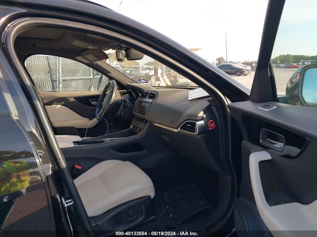 2018 JAGUAR F-PACE SADCK2GX4JA294749 Photo 4