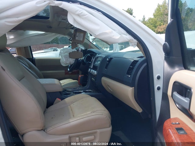 Toyota Sequoia Platinum 2021 5TDGY5A15MS075629 Image 5