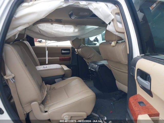 Toyota Sequoia Platinum 2021 5TDGY5A15MS075629 Image 8