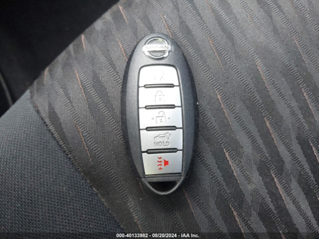5N1AT2MV4JC837522 Nissan ROGUE SV