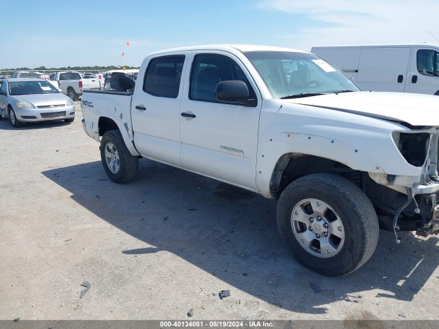 Toyota Tacoma Base V6 2015 3TMLU4EN3FM165110 Image 19