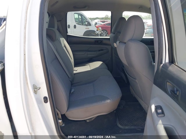 Toyota Tacoma Base V6 2015 3TMLU4EN3FM165110 Image 8