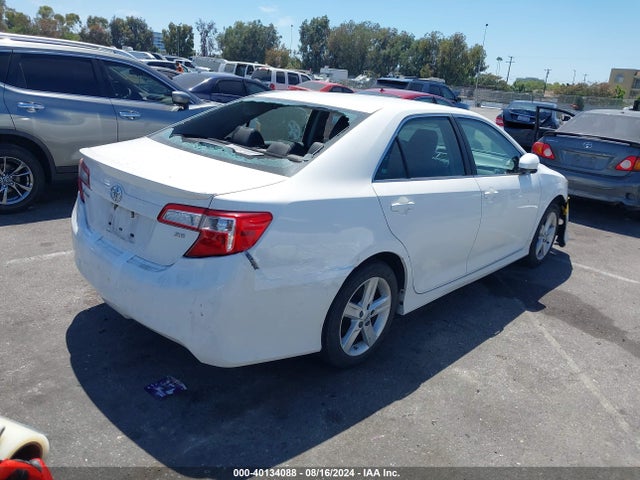 Toyota CAMRY SE 2014 4T1BF1FK8EU804046 Image 4