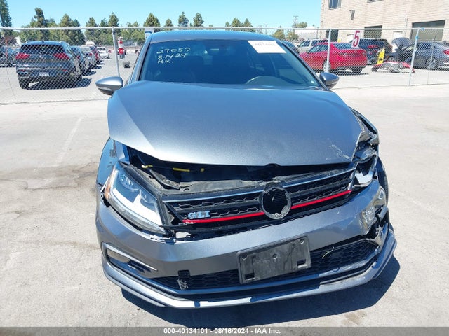 3VW4T7AJ2HM259071 Volkswagen JETTA GLI