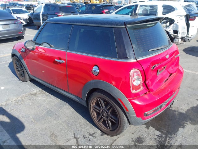 2013 MINI HARDTOP WMWSV3C53DT393187 Photo 2