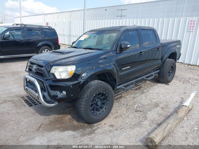 Toyota Tacoma Base V6 2014 3TMLU4EN4EM158911 Image 2