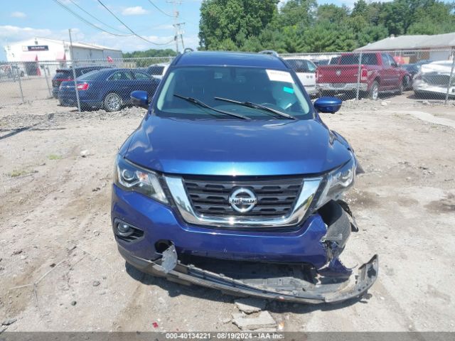 5N1DR2MM8HC668456 Nissan Pathfinder Sl