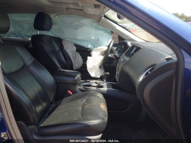 5N1DR2MM8HC668456 Nissan Pathfinder Sl