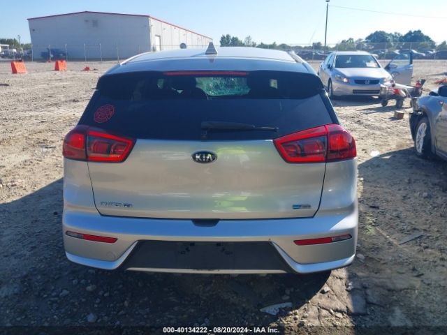 KNDCB3LC7J5121658 KIA NIRO FE