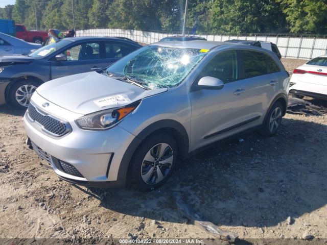 KNDCB3LC7J5121658 KIA NIRO FE
