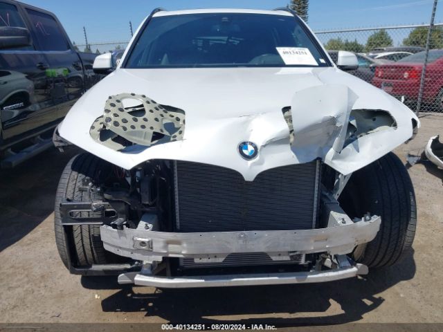 5UXCR6C58KLK83129 BMW X5 Xdrive40i