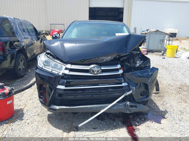 Toyota Highlander Le 2019 5TDZZRFH4KS359592 Image 13