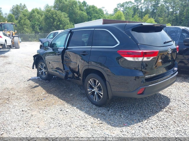 5TDZZRFH4KS359592 Toyota Highlander Le