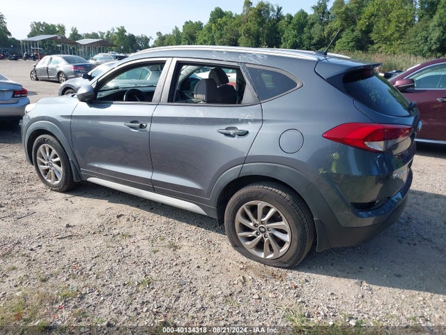 Hyundai TUCSON SE 2017 KM8J3CA4XHU436563 Image 3