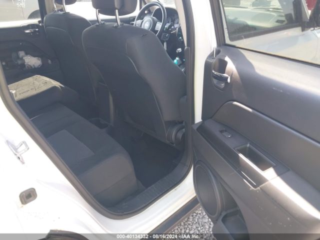 1C4NJPBB7ED715738 Jeep Patriot Sport