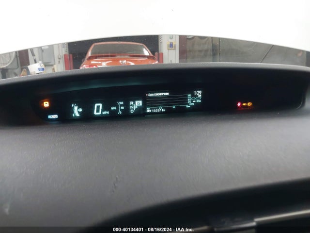 Toyota Prius Two 2015 JTDKN3DU0F0478498 Image 7