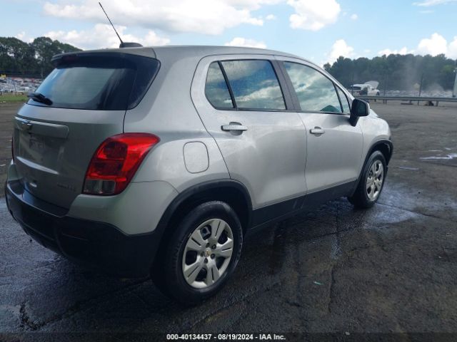 KL7CJKSB8FB115458 Chevrolet Trax 1ls