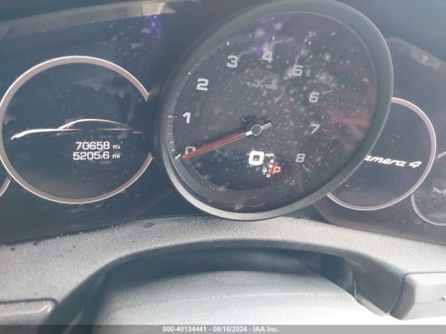 WP0AA2A72HL100961 Porsche PANAMERA 4