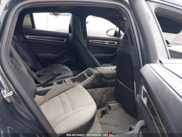 WP0AA2A72HL100961 Porsche PANAMERA 4