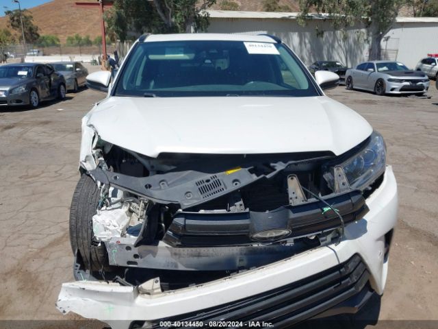 5TDKZRFH4JS544354 Toyota Highlander Se