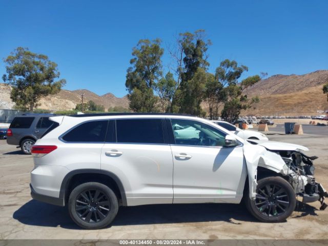 5TDKZRFH4JS544354 Toyota Highlander Se