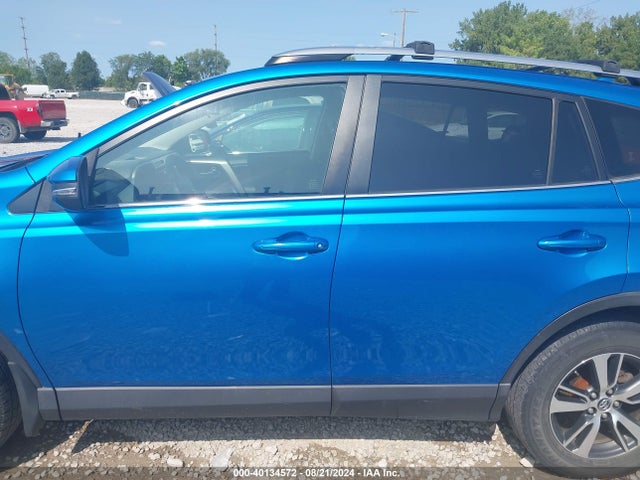 Toyota Rav4 Xle 2017 JTMRFREV7HJ716544 Image 14