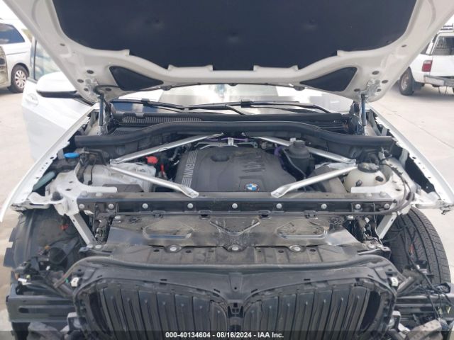 5UX13EU01R9T61666 BMW X5 Sdrive40i