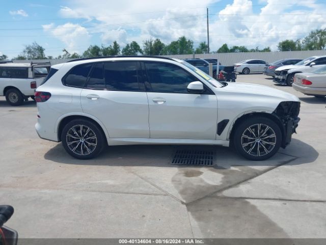 5UX13EU01R9T61666 BMW X5 Sdrive40i