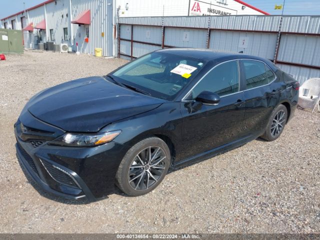 4T1T11AK8NU700019 Toyota CAMRY SE