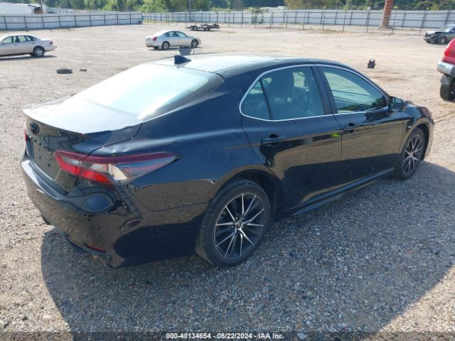 4T1T11AK8NU700019 Toyota CAMRY SE