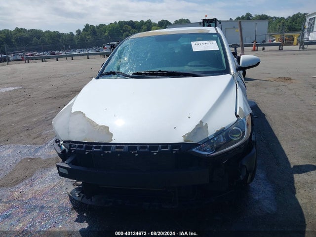 Hyundai ELANTRA SEL 2018 5NPD84LF9JH243683 Image 12