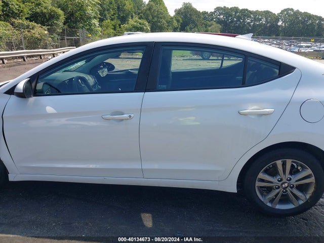 Hyundai ELANTRA SEL 2018 5NPD84LF9JH243683 Image 14