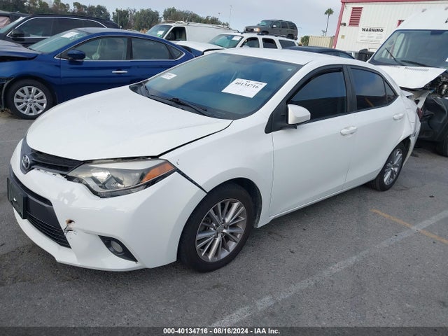 Toyota Corolla Le Plus 2015 5YFBURHE2FP228291 Image 2
