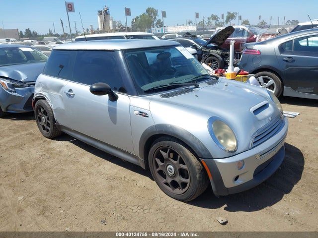 2004 MINI COOPER S WMWRE33414TD82729 Photo 0