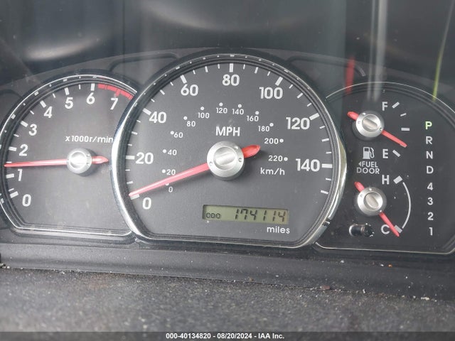 2011 MITSUBISHI ENDEAVOR 4A4JN3AS2BE015847 Photo 6