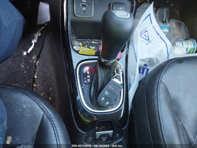 3C4NJCCB1JT461472 Jeep Compass Limited Fwd
