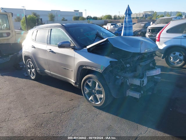 3C4NJCCB1JT461472 Jeep Compass Limited Fwd