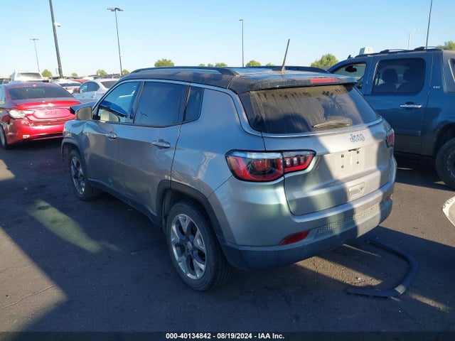 3C4NJCCB1JT461472 Jeep Compass Limited Fwd