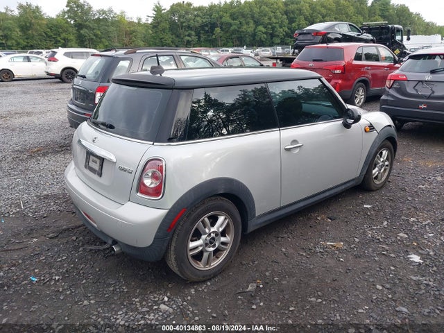 2013 MINI HARDTOP WMWSU3C53DT685344 Photo 3