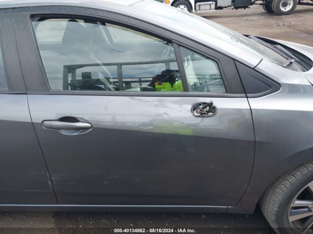 3N1CN8EV7ML829452 Nissan Versa Sv Xtronic Cvt